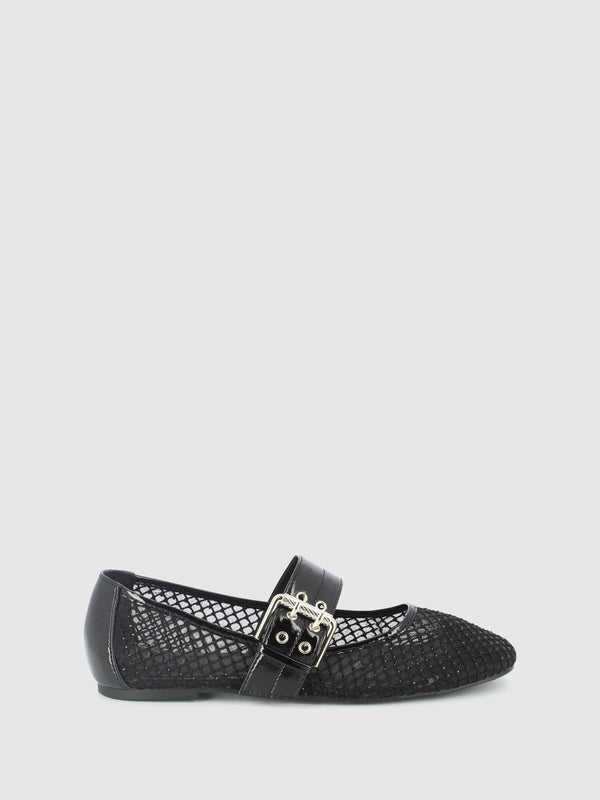 Sapatos com Fivela em Preto